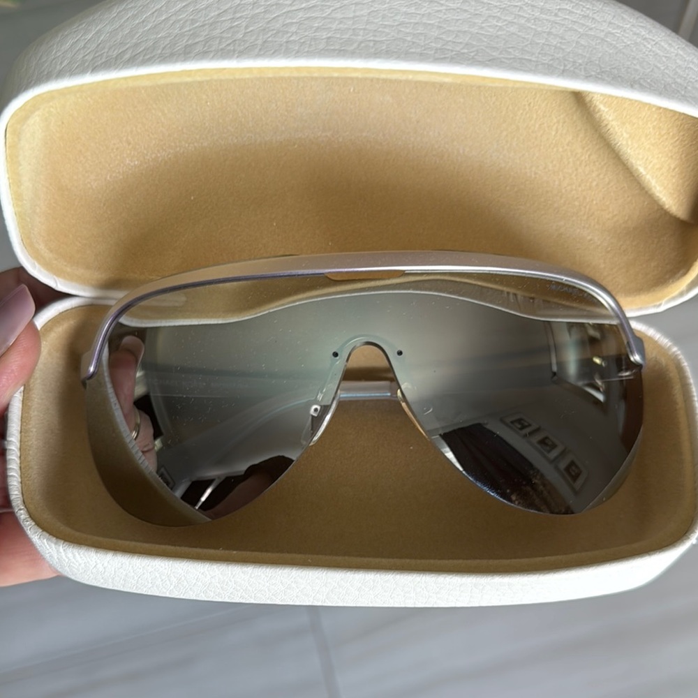 Silver Aviator Sunglasses with Case